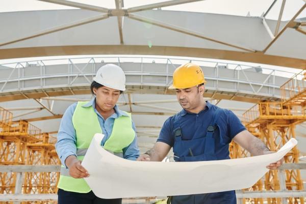 Take A Safety Officer Course: The Manufacturing Industry