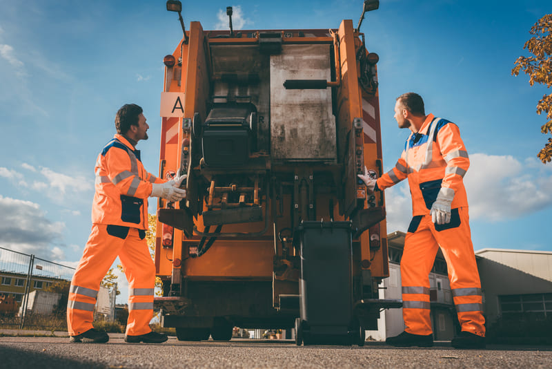 safety-officer-course-garbage-truck