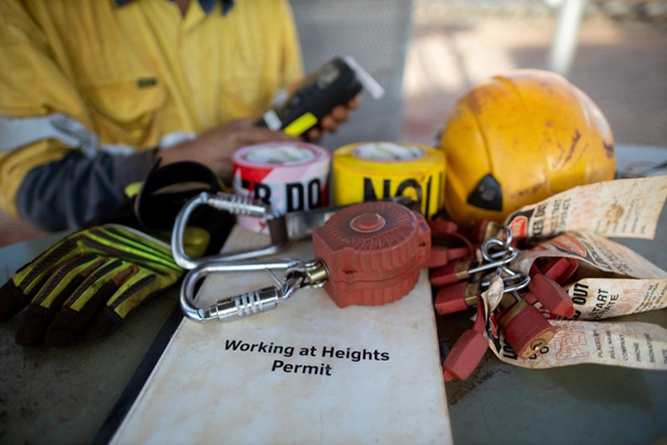 working-at-heights-course-PPE